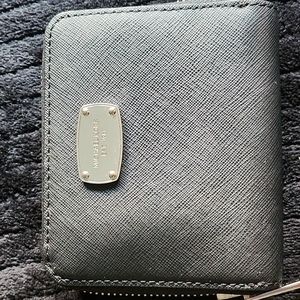 Michael Kors zipper wallet
